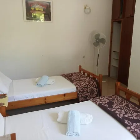 Villa Kaloudis Rooms Agios Georgios  Exterior photo